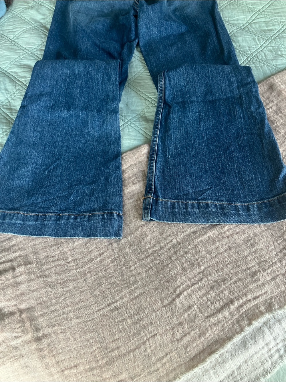Kimes Ranch Jeans - Picture 4 of 11